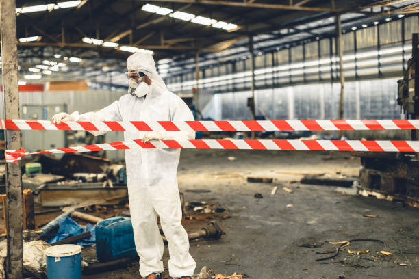 Professional Biohazard technician working in Eastlake Weir, FL